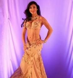 6 Things I Learned About Nutrition from Being a Professional Belly Dancer