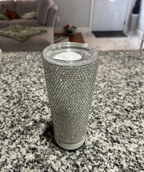 tumbler with speaker for dancers